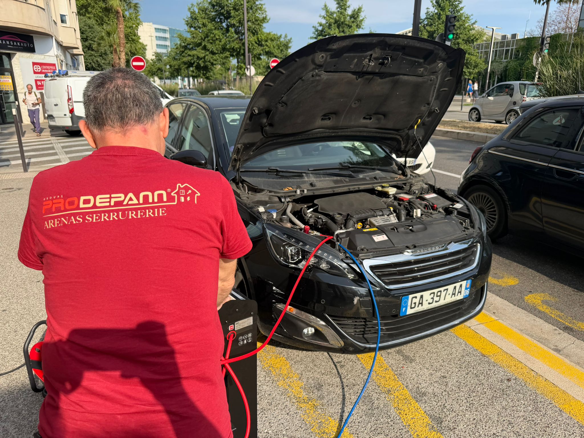 Recharge climatisation en cours chez CLIMAUTO Prodepann